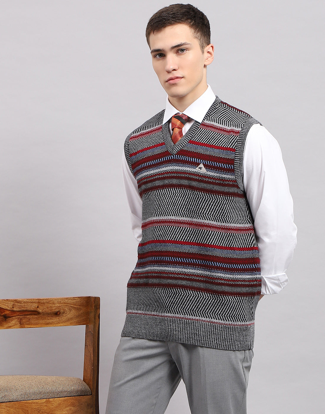 Men Grey Stripe V Neck Sleeveless Sweater