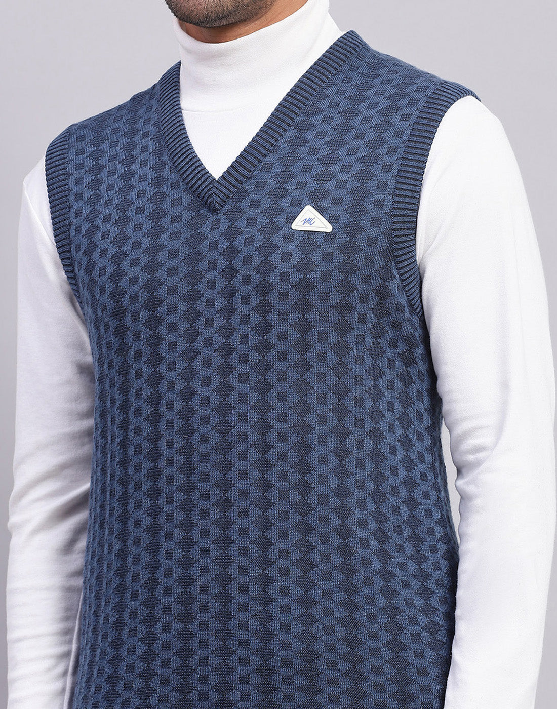 Men Blue Self Design V Neck Sleeveless Sweater