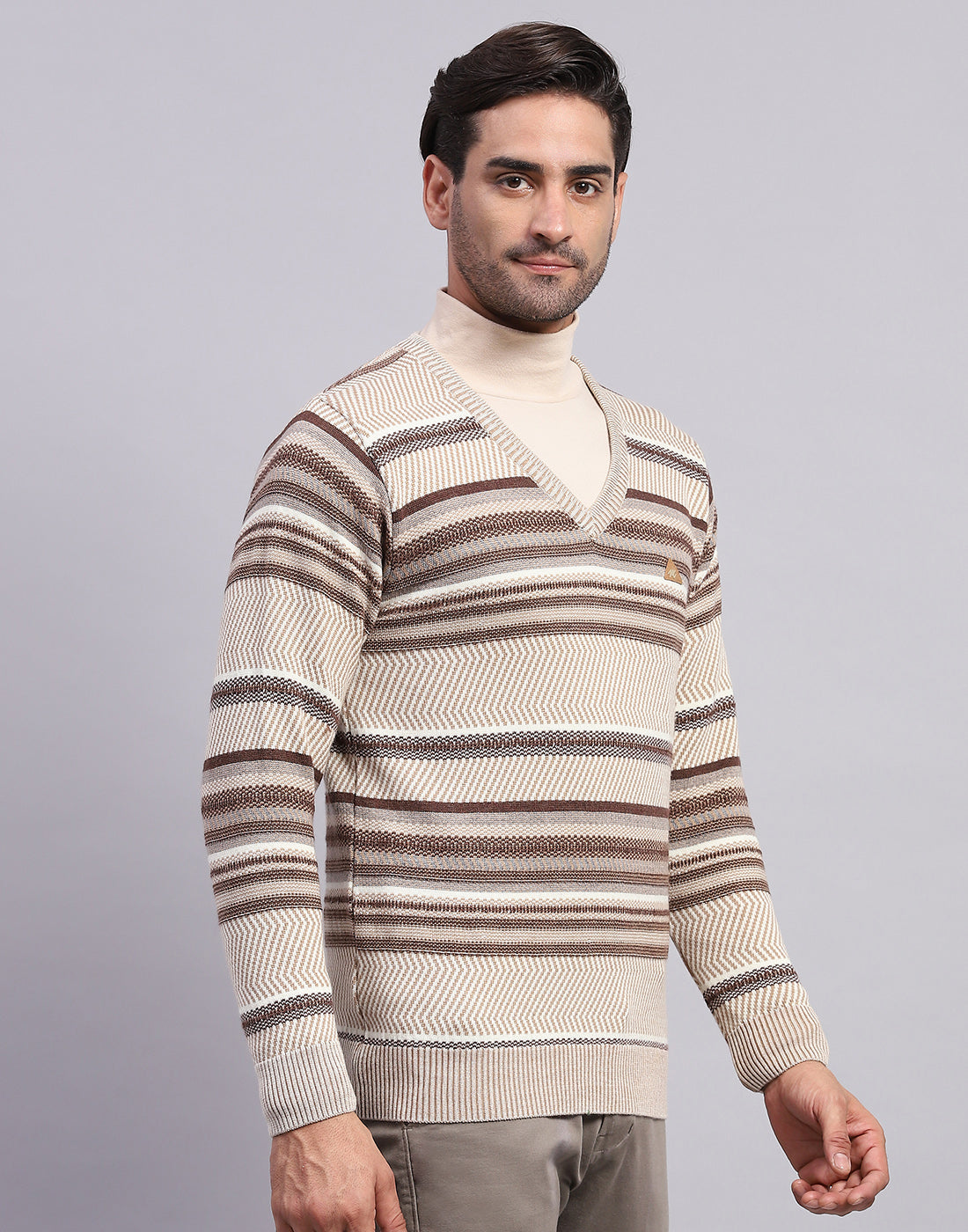 Men Beige Self Design V Neck Full Sleeve Pullover