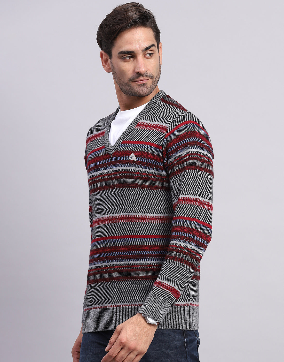 Men Grey Self Design V Neck Full Sleeve Pullover