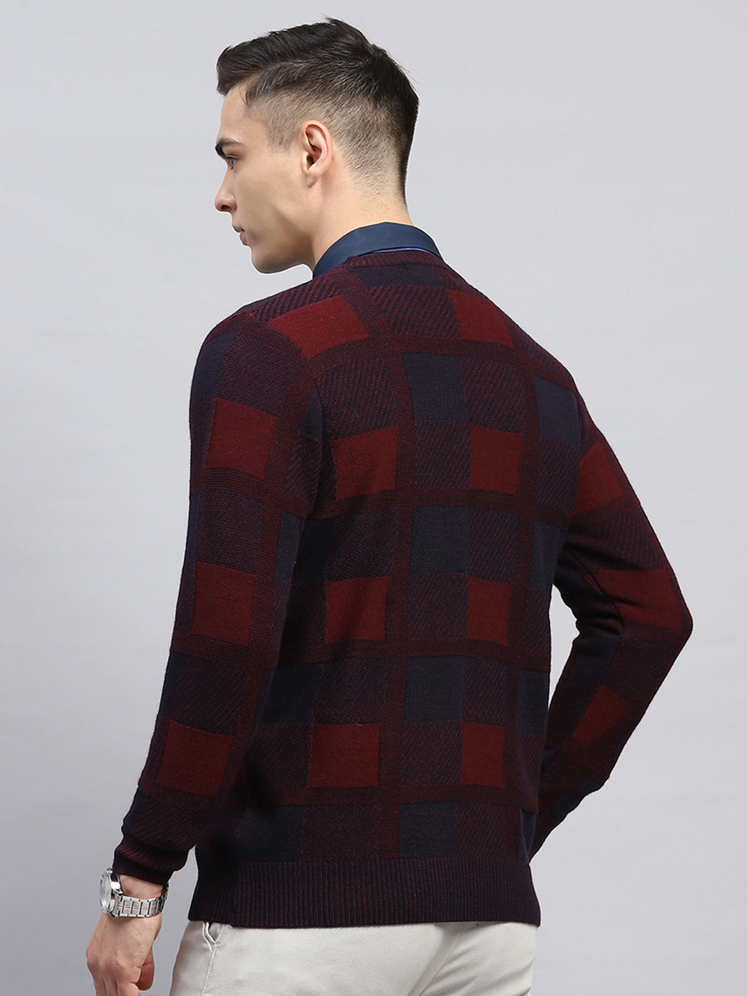 Men Maroon Check V Neck Full Sleeve Pullover