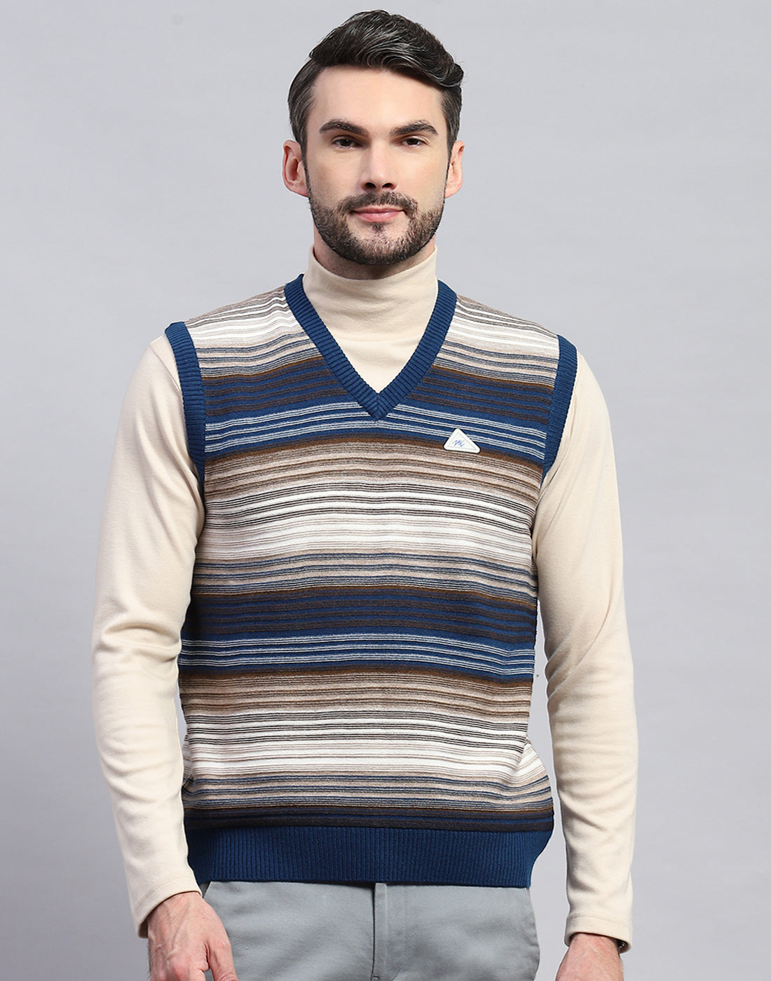 Men Blue Stripe V Neck Sleeveless Sweater