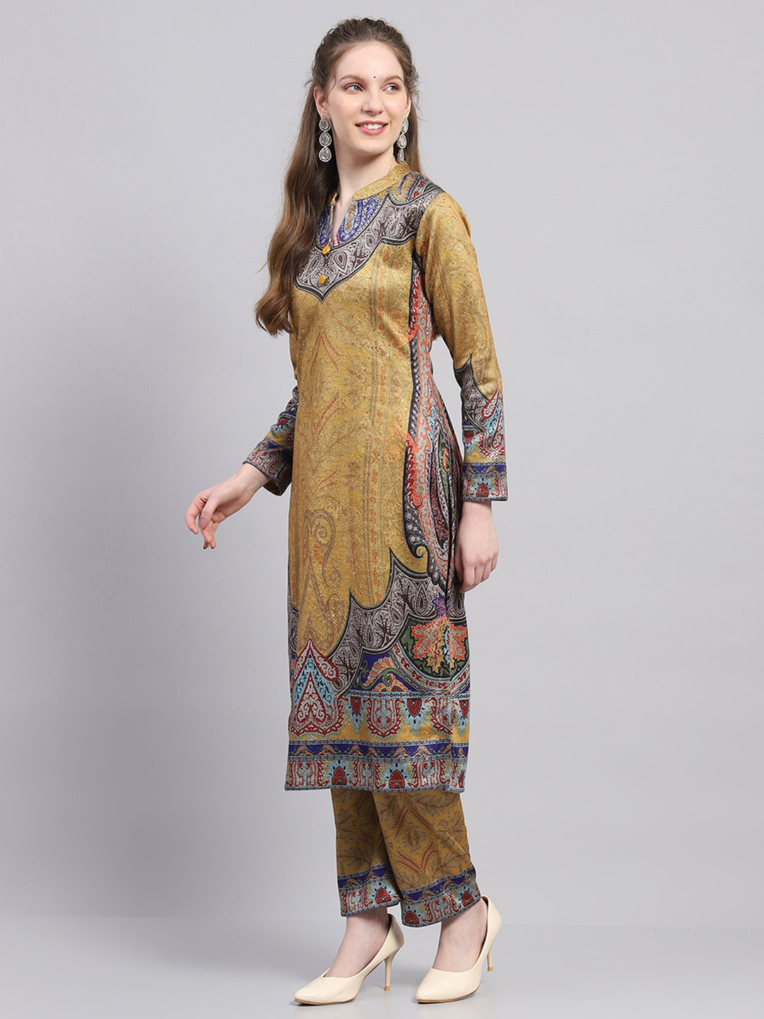 Women Yellow Printed Round Neck Full Sleeve Kurti Set for Winter