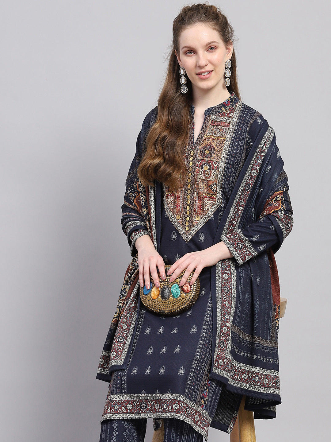 Women Navy Blue Printed Round Neck Full Sleeve Kurti Set with Stole