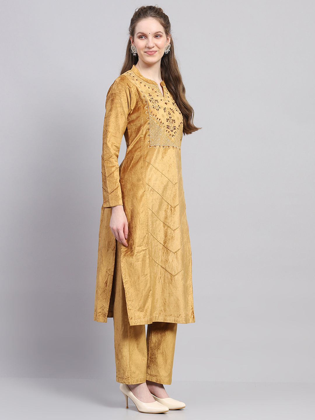 Women Mustard Embroidered Round Neck Full Sleeve Kurti Set with Stole