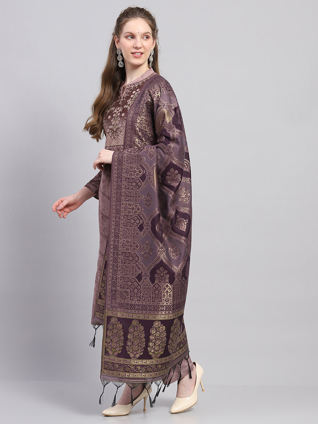 Women Purple Embroidered Round Neck Full Sleeve Kurti Set with Stole