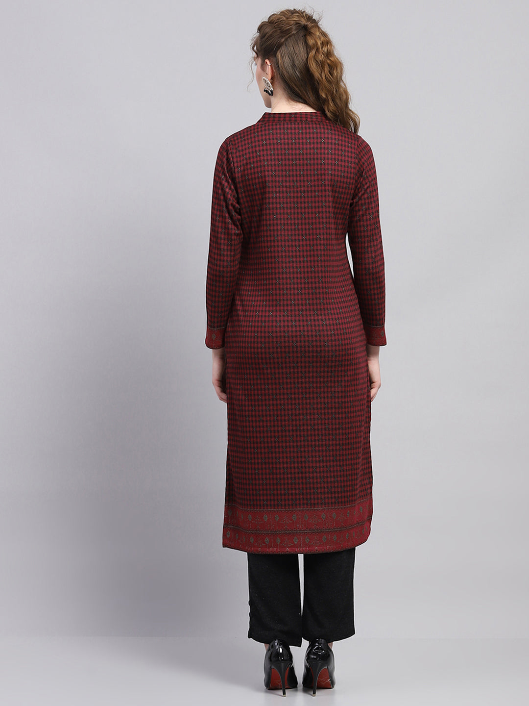 Women Maroon Printed Round Neck Full Sleeve Winter Kurti