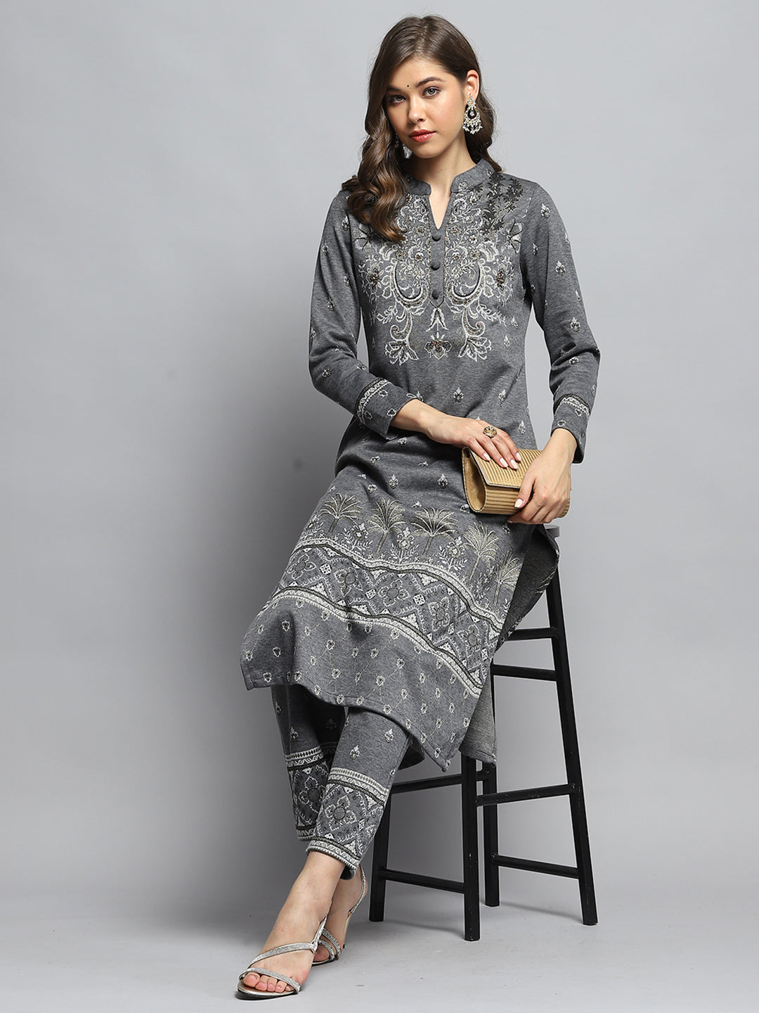 Women Grey Self Design Mandarin Collar Full Sleeve Kurti Set