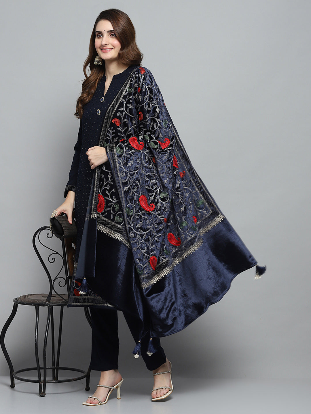 Women Navy Blue Self Design Round Neck Full Sleeve Kurti Set & Stole