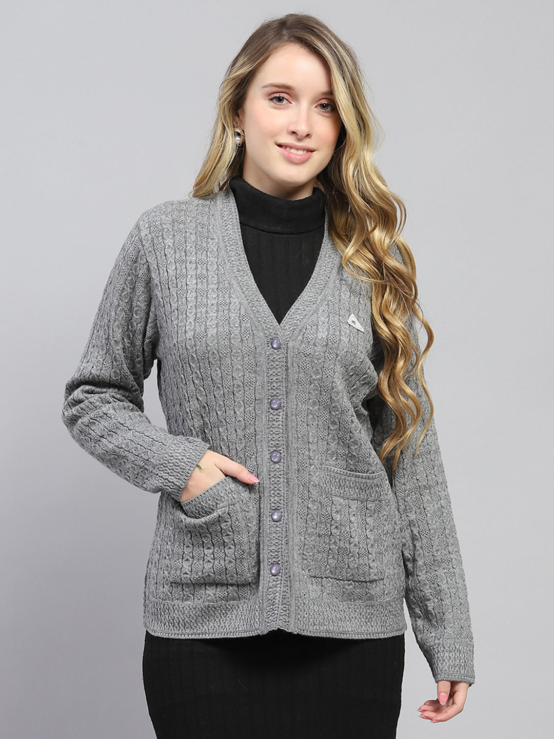 Women Grey Self Design V Neck Full Sleeve Cardigan