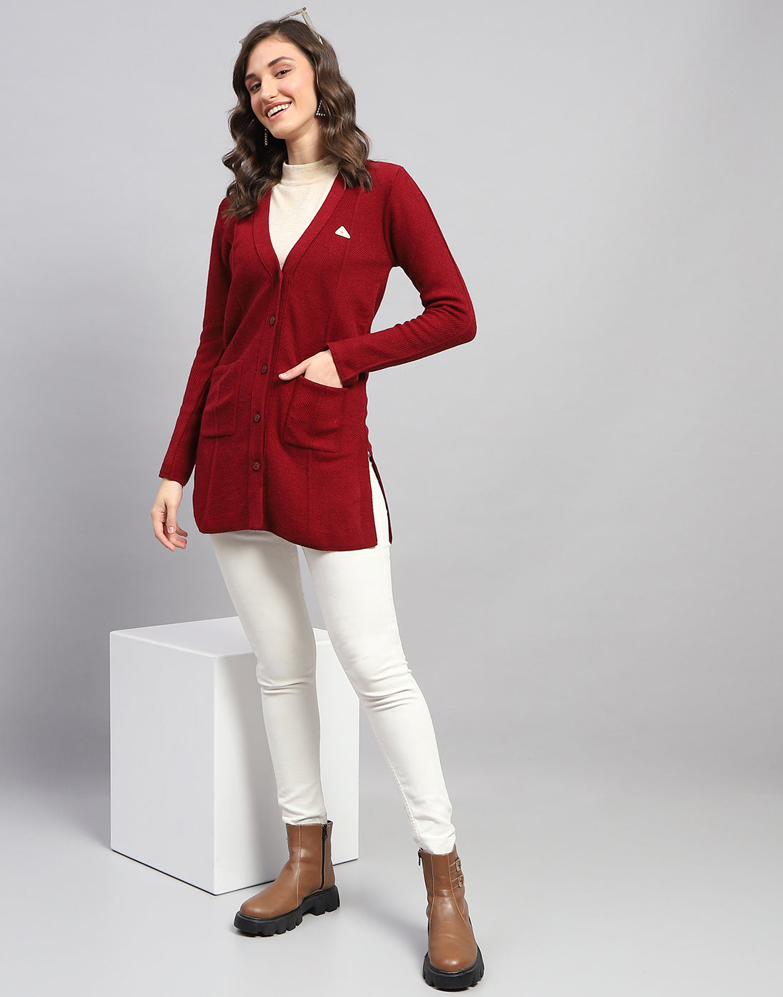 Women Red Self Design V Neck Full Sleeve Cardigan