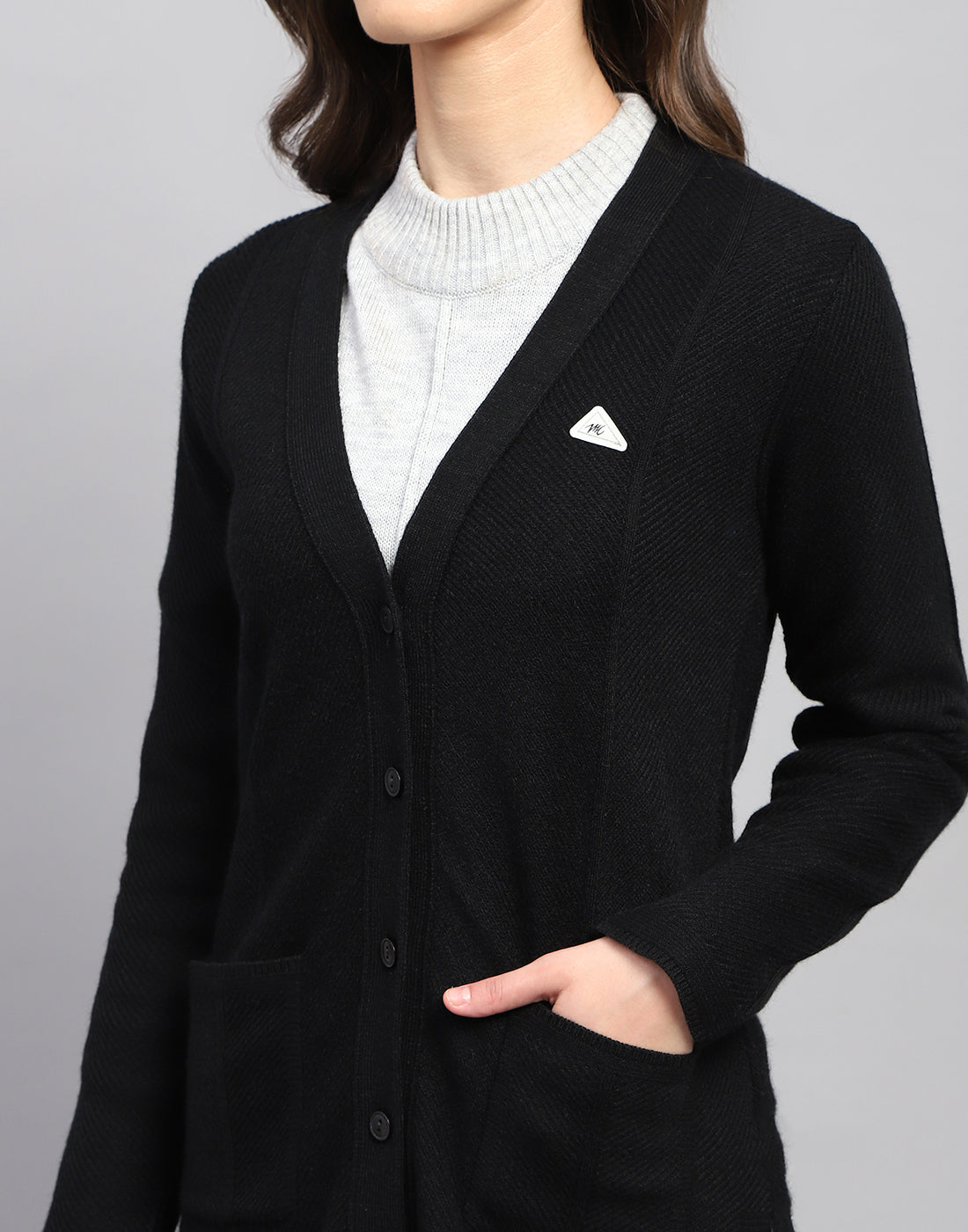 Women Black Self Design V Neck Full Sleeve Cardigan