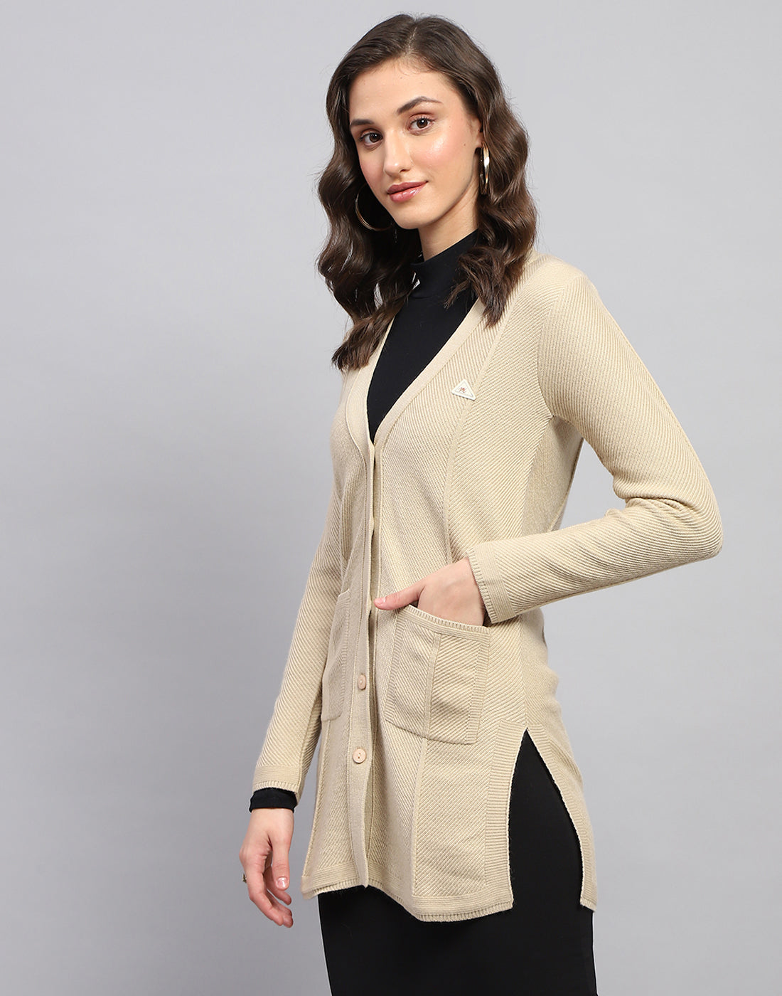 Women Beige Self Design V Neck Full Sleeve Cardigan