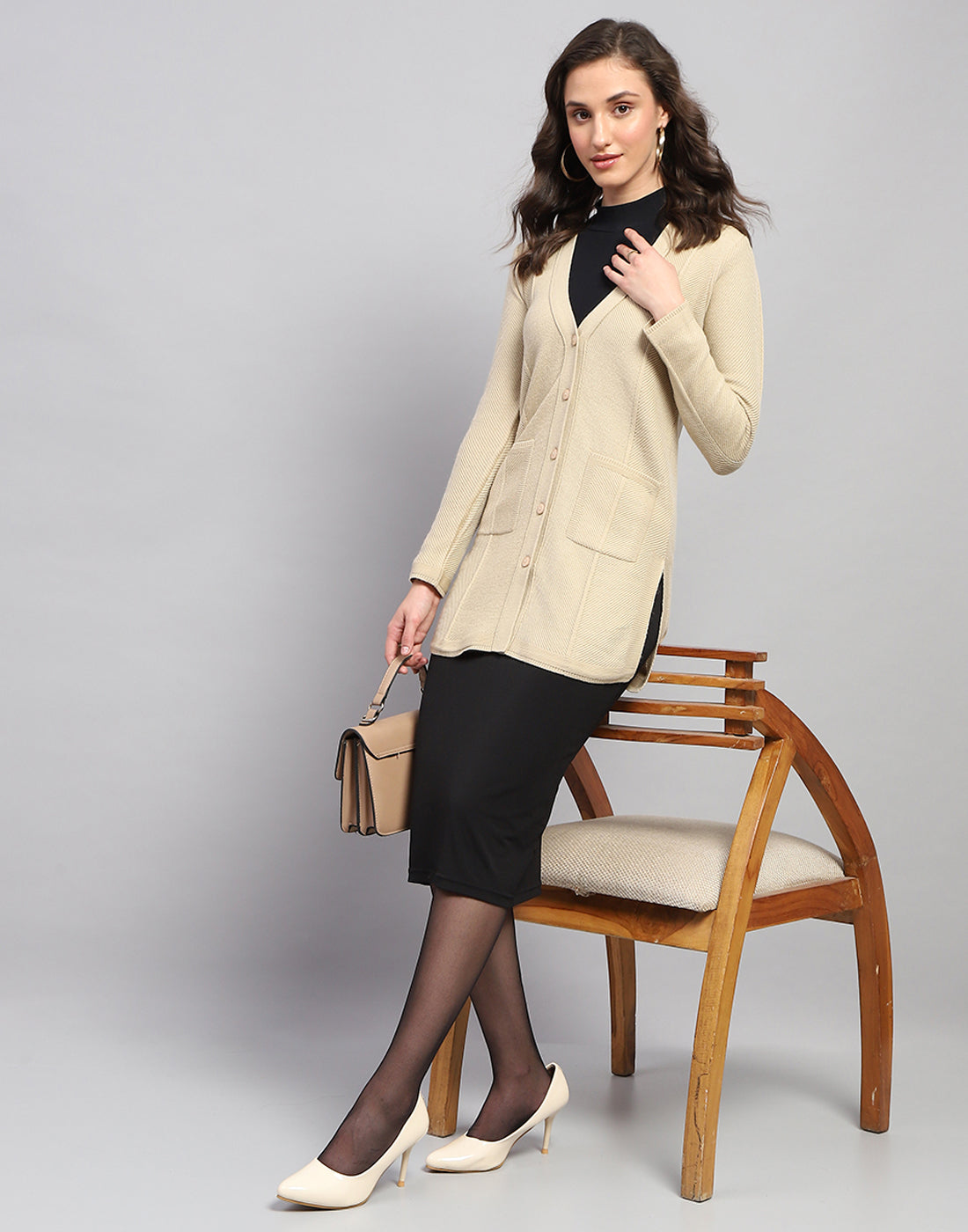 Women Beige Self Design V Neck Full Sleeve Cardigan