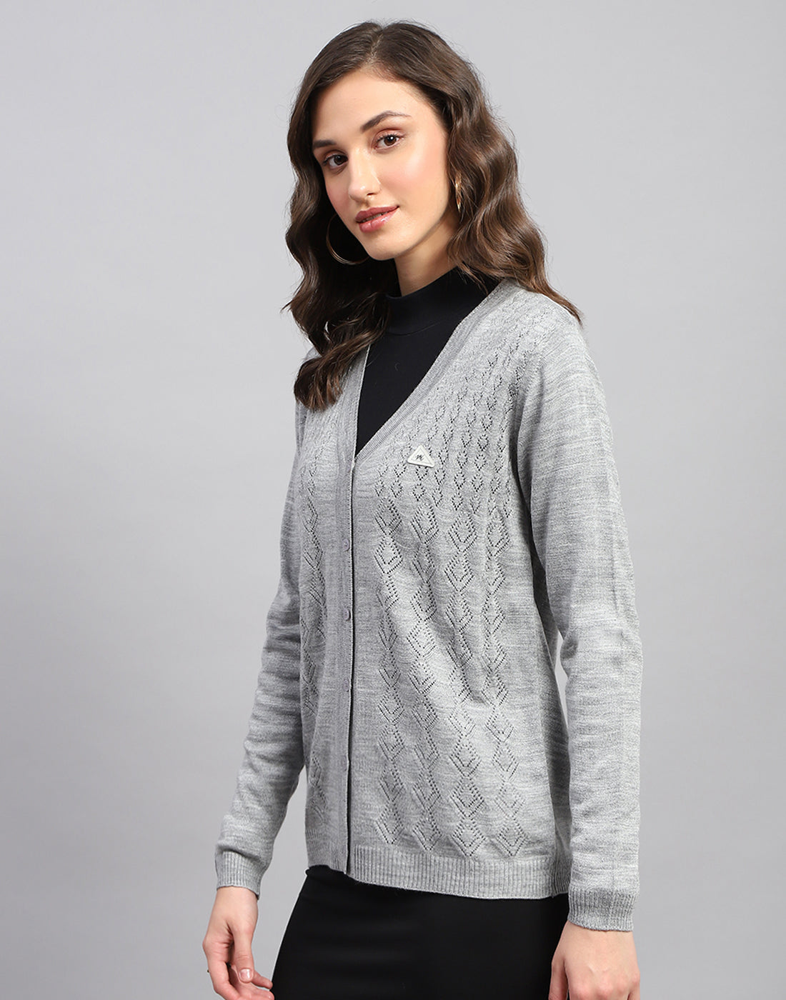 Women Grey Self Design V Neck Full Sleeve Cardigan