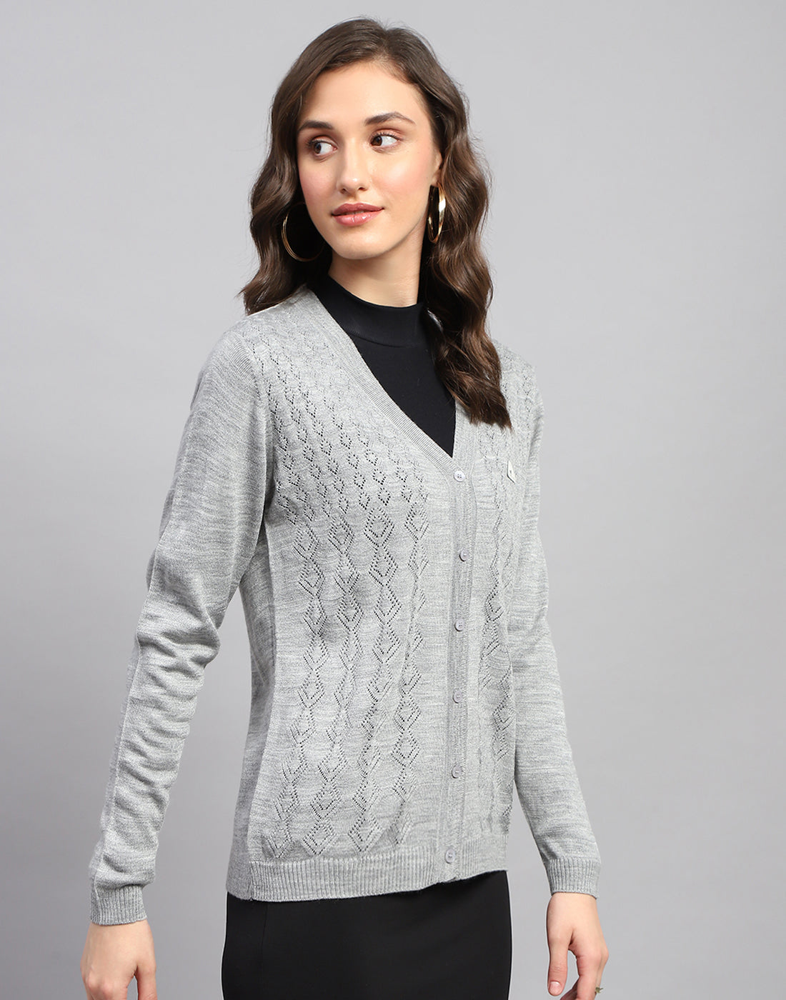 Women Grey Self Design V Neck Full Sleeve Cardigan