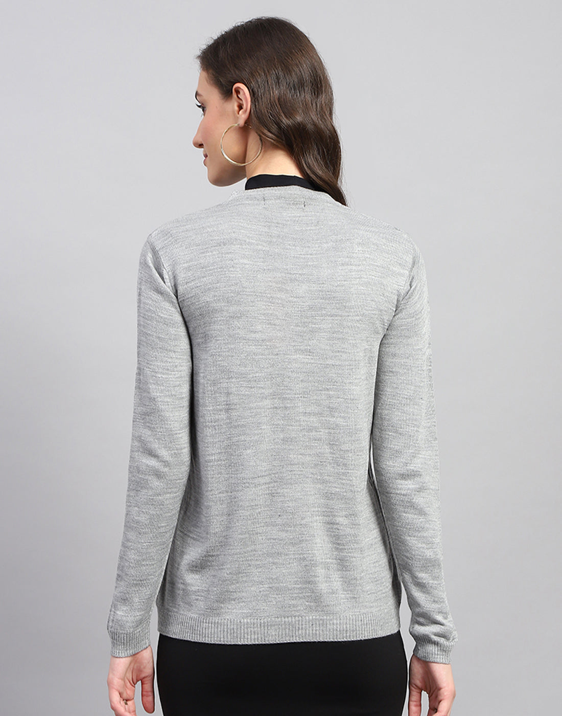 Women Grey Self Design V Neck Full Sleeve Cardigan