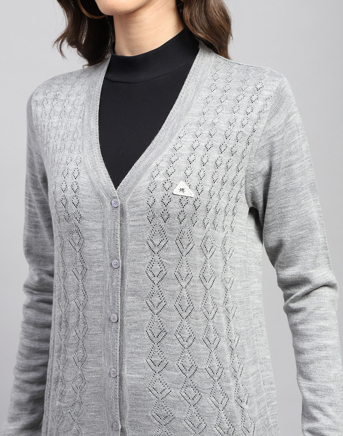 Women Grey Self Design V Neck Full Sleeve Cardigan