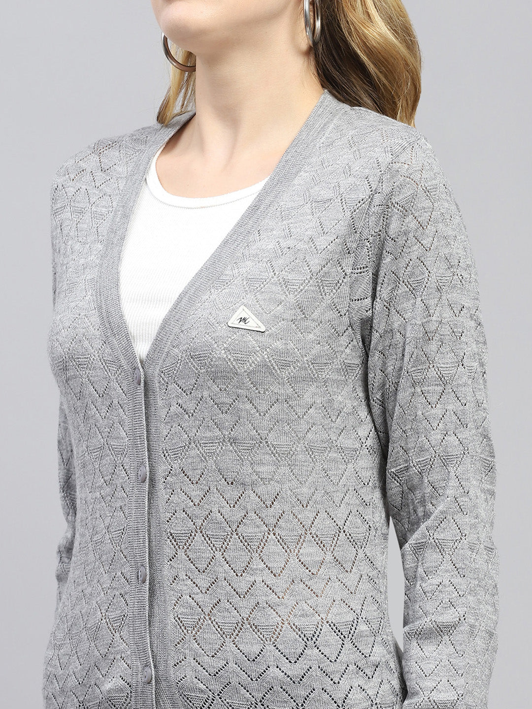 Women Grey Self Design V Neck Full Sleeve Cardigan