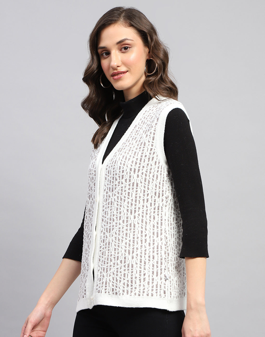 Women White Self Design V Neck Sleeveless Cardigan