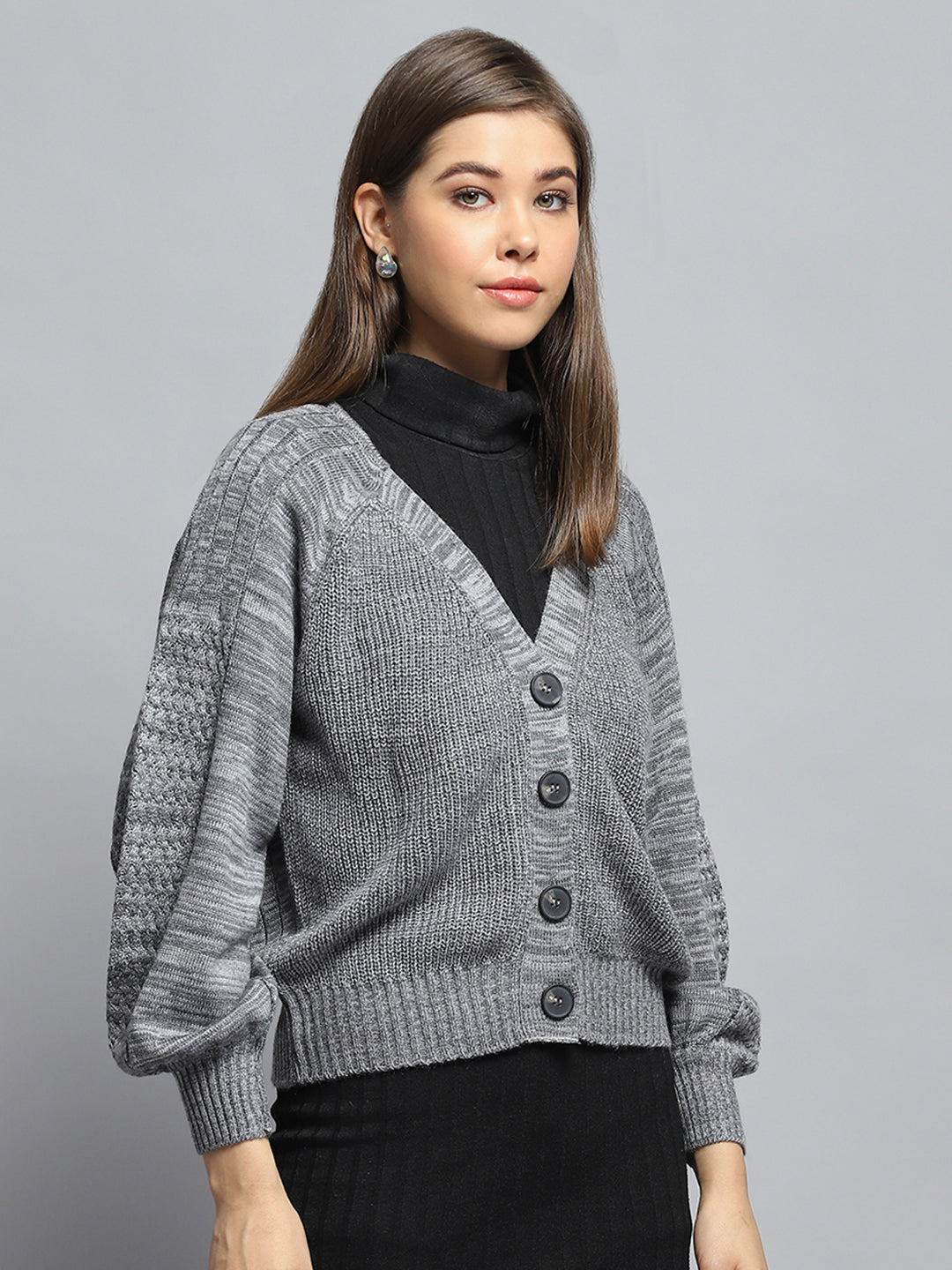 Women Grey Self Design V Neck Full Sleeve Cardigan