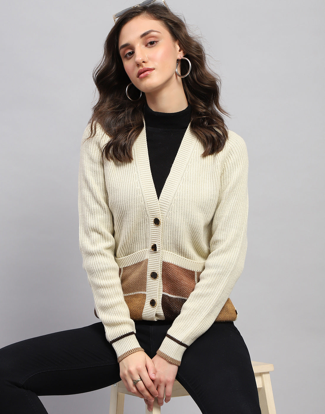 Women Beige Self Design V Neck Full Sleeve Cardigan