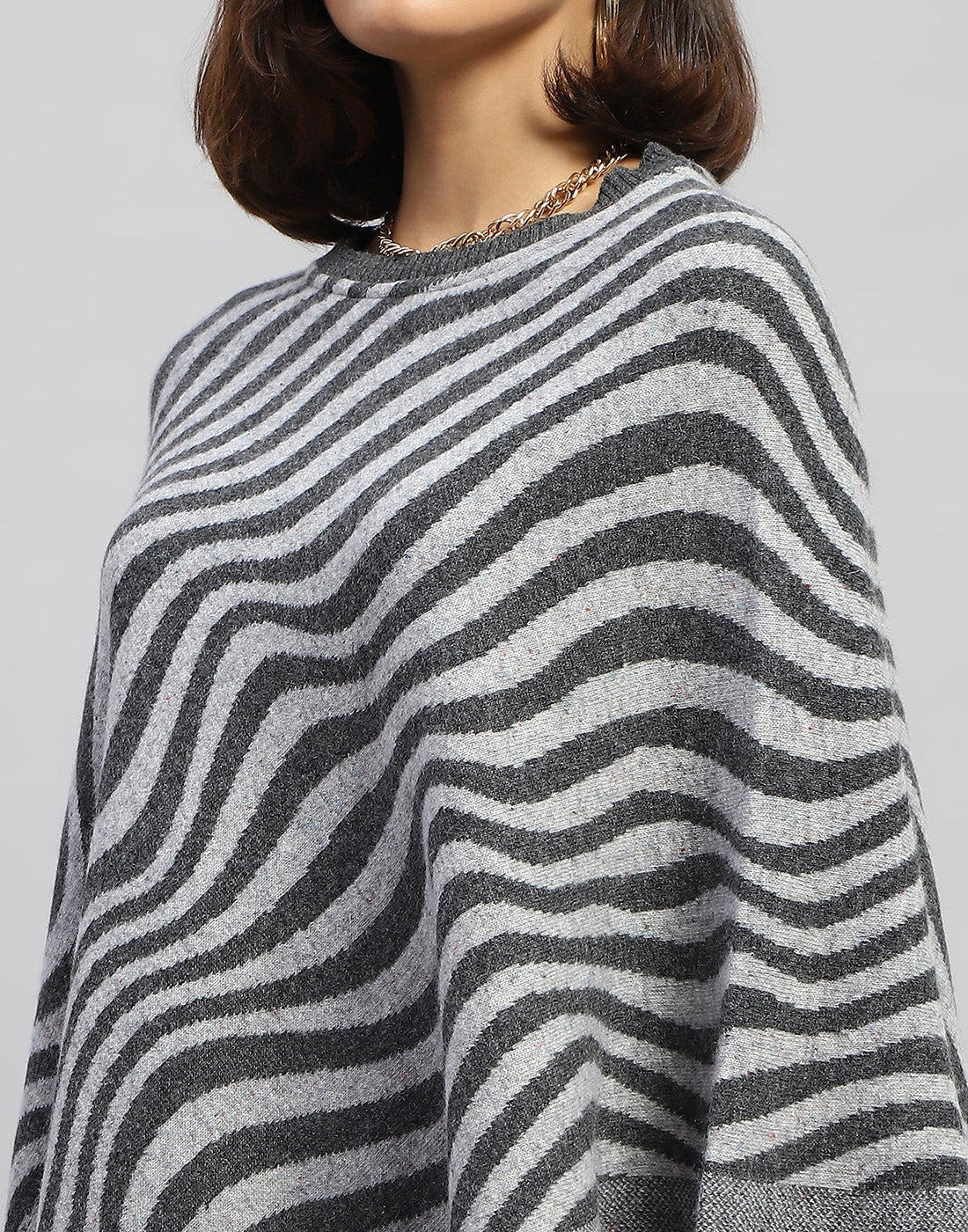 Women Grey Self Design Round Neck  Poncho