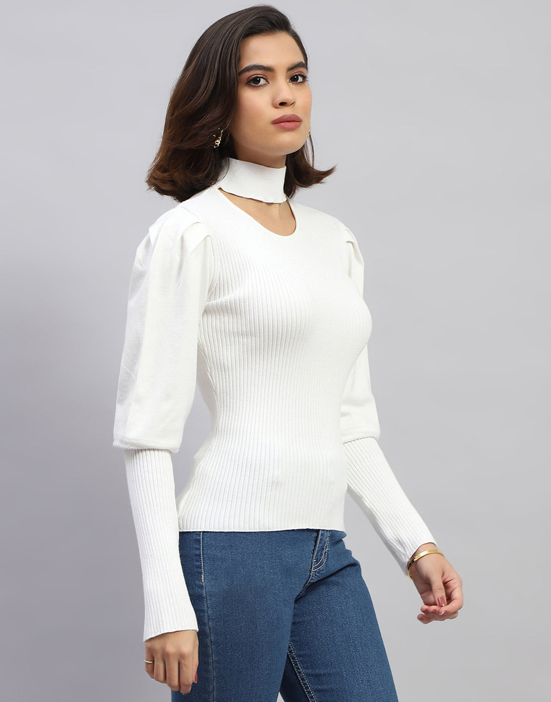 Women White Self Design Round Neck Full Sleeve Sceavy