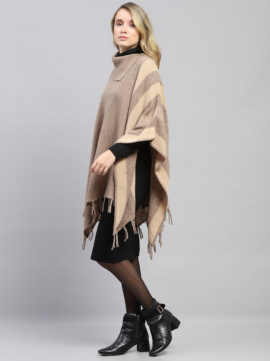 Women Khaki Solid Poncho