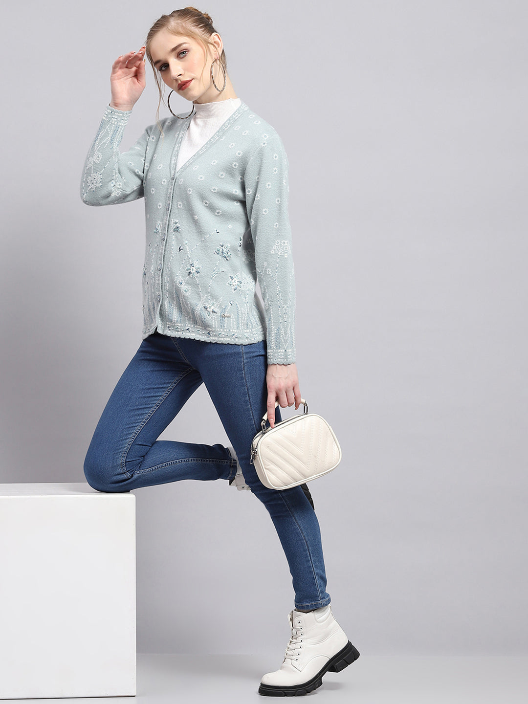 Women Blue Embroidered V Neck Full Sleeve Cardigan