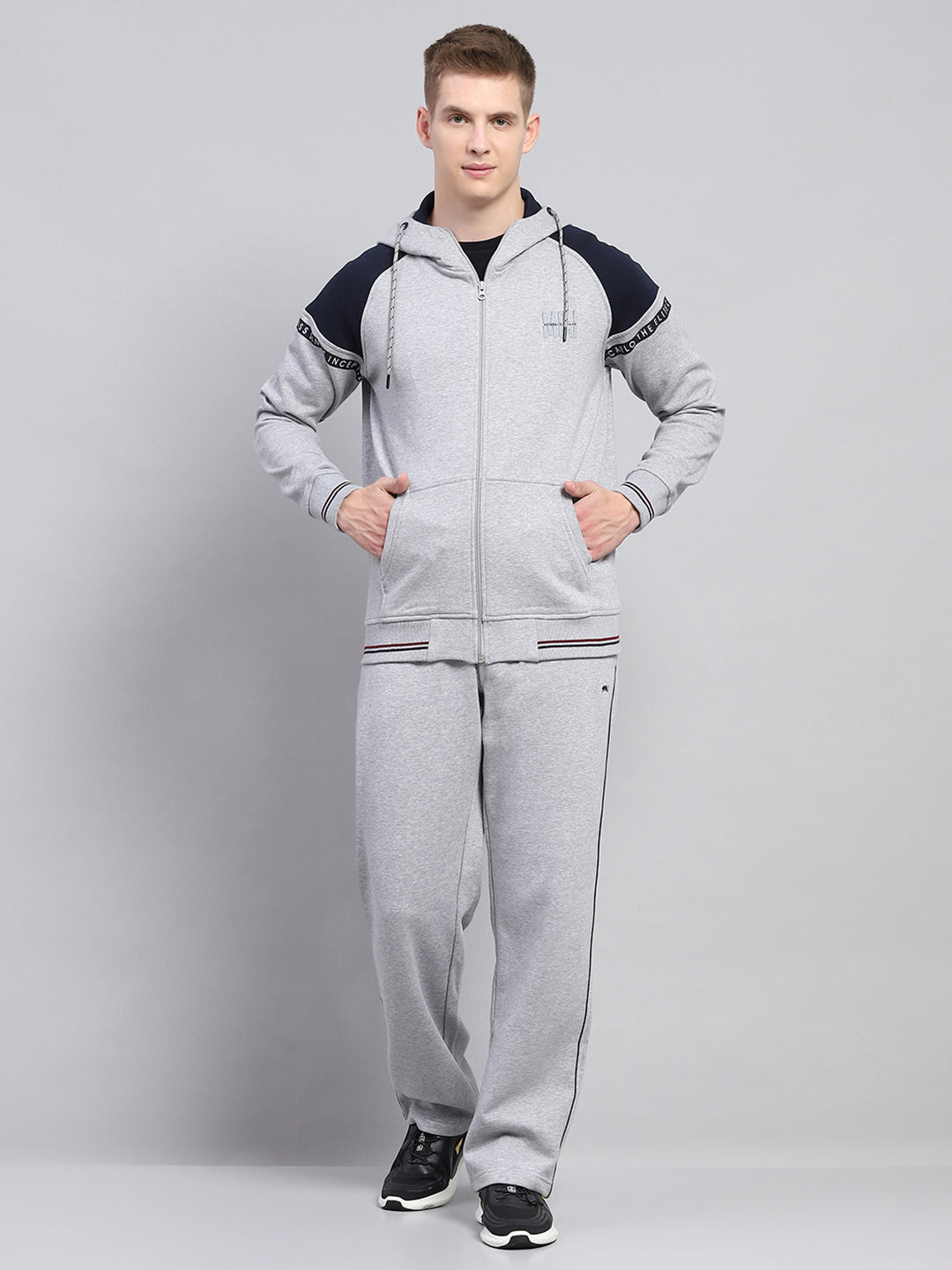 Men Grey Solid Hooded Full Sleeve Winter Tracksuit