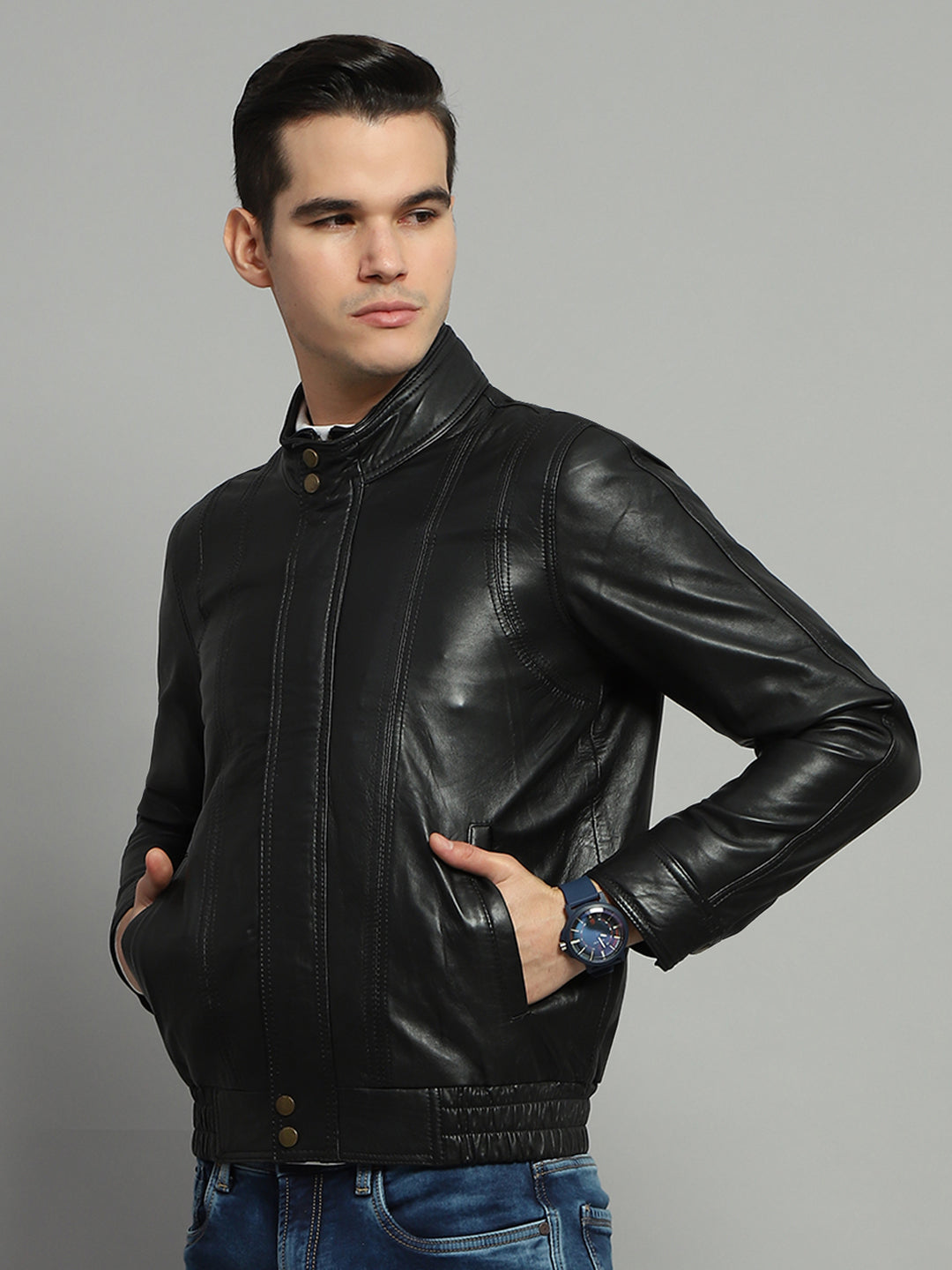 Men Black Solid Mock Neck Full Sleeve Jacket