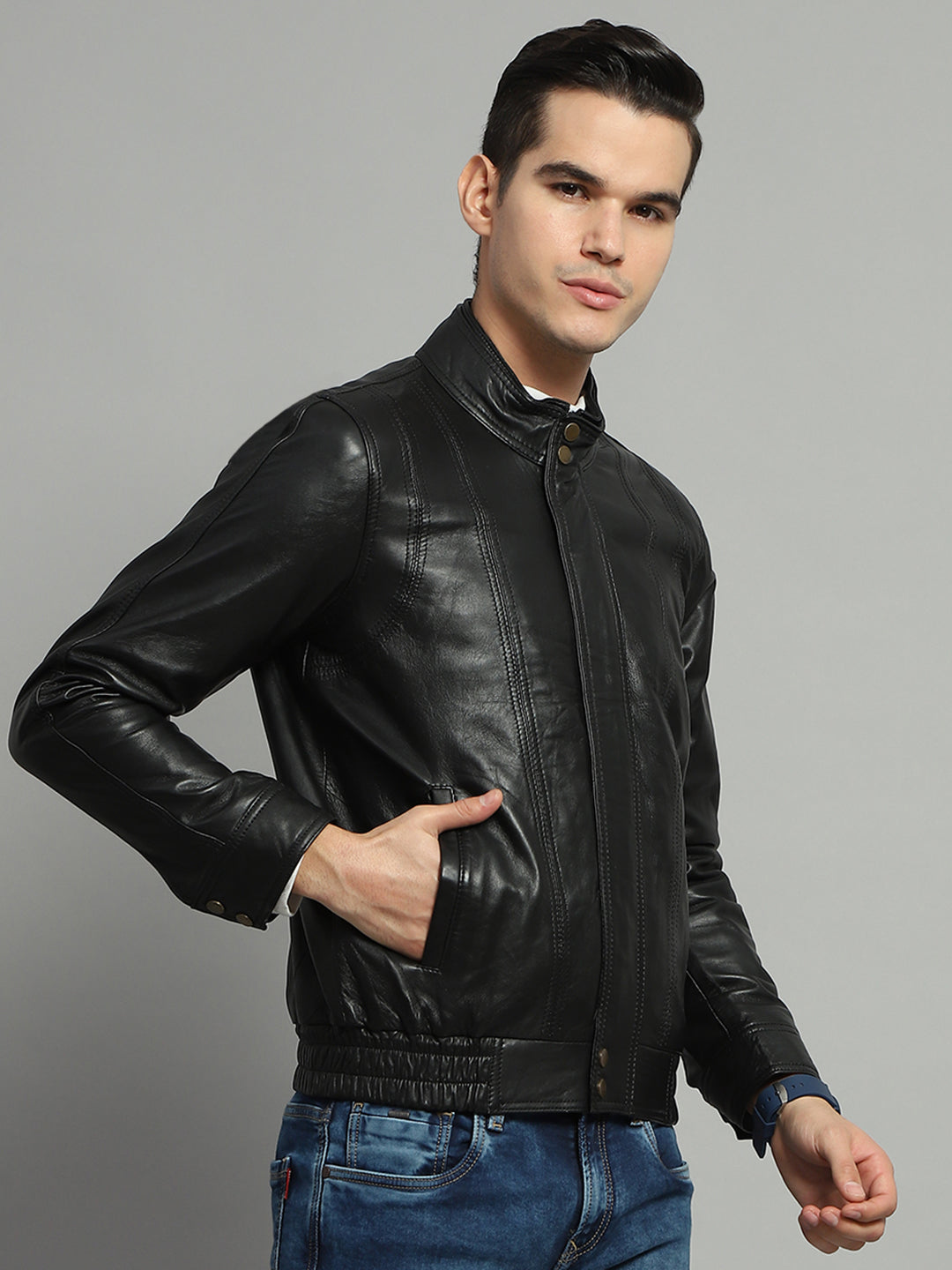 Men Black Solid Mock Neck Full Sleeve Jacket