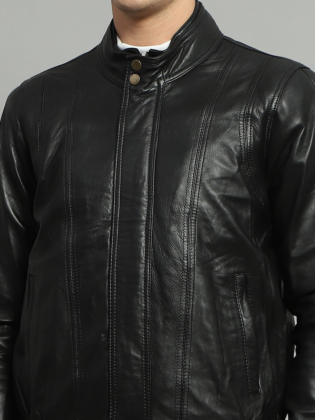 Men Black Solid Mock Neck Full Sleeve Jacket