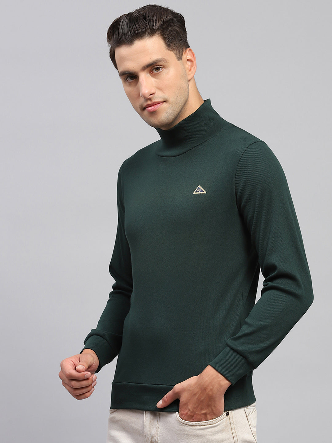 Men Green Solid High Neck Full Sleeve Sweatshirt