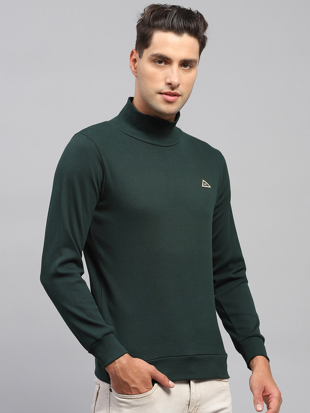 Men Green Solid High Neck Full Sleeve Sweatshirt