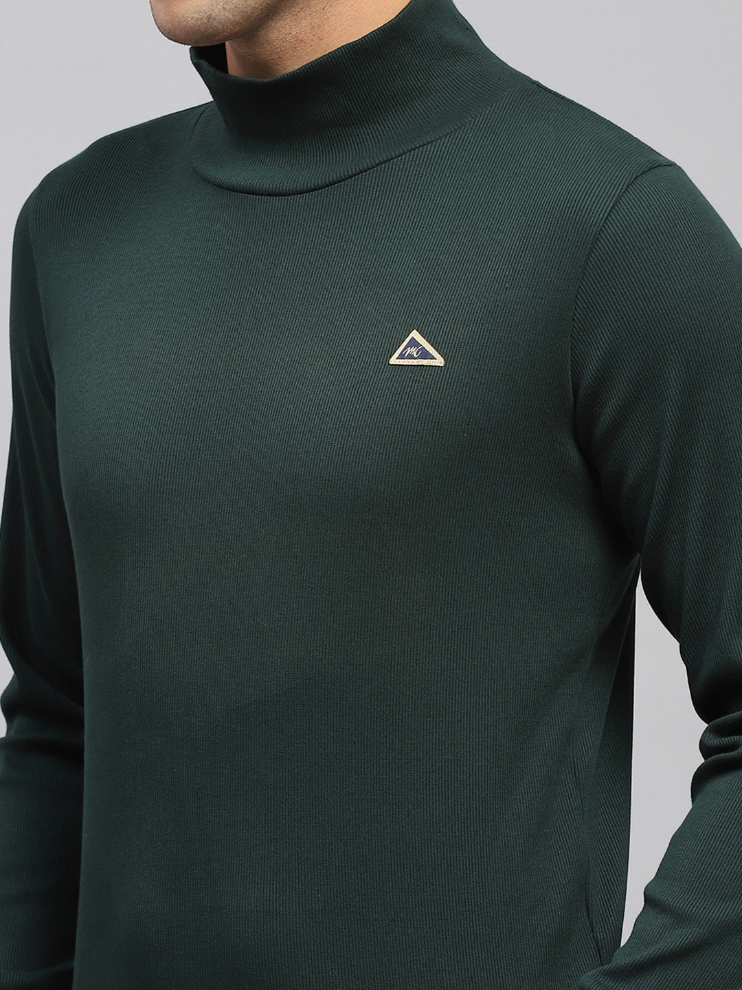 Men Green Solid High Neck Full Sleeve Sweatshirt