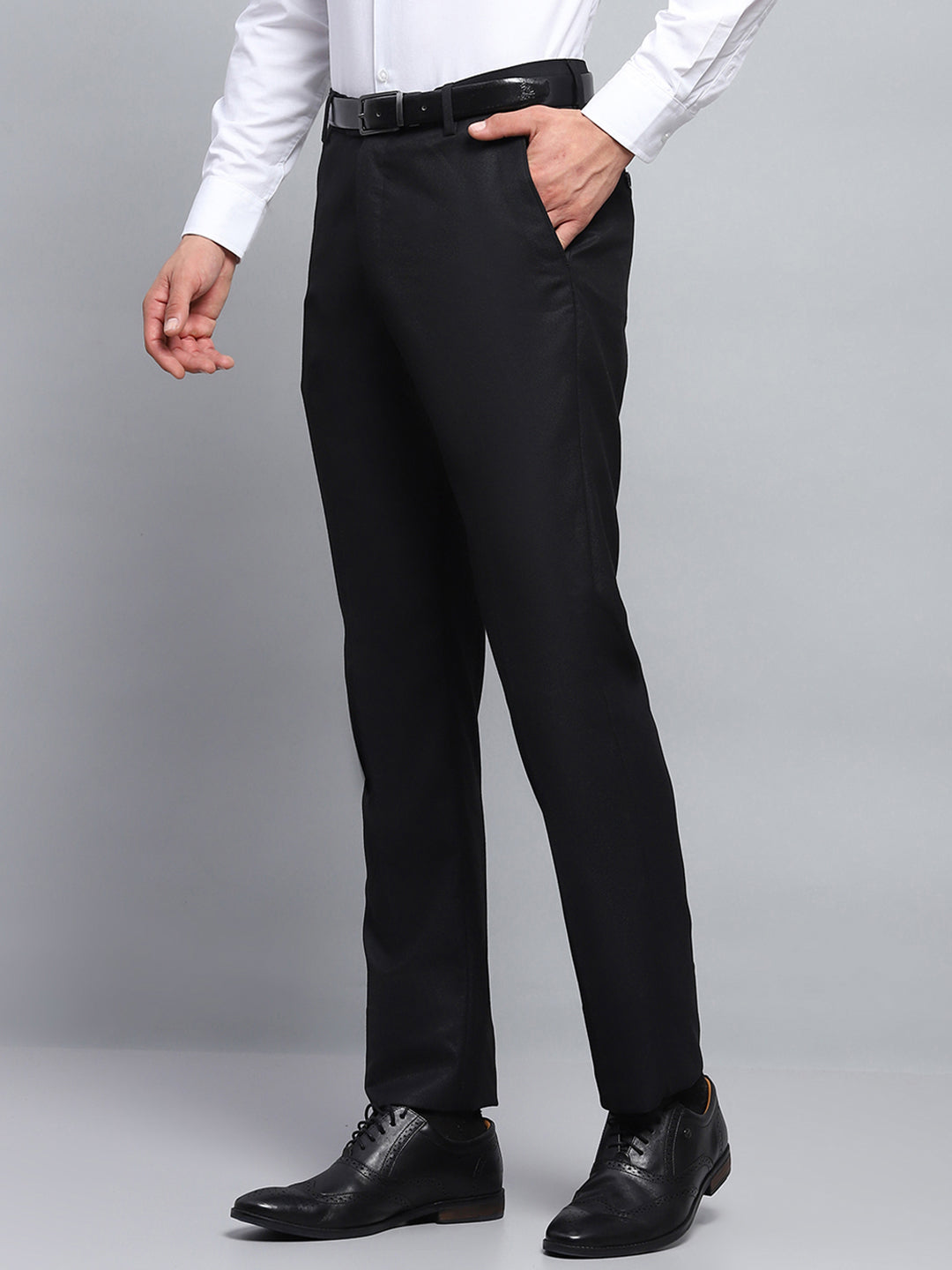 Men Black Solid Regular Fit Trouser