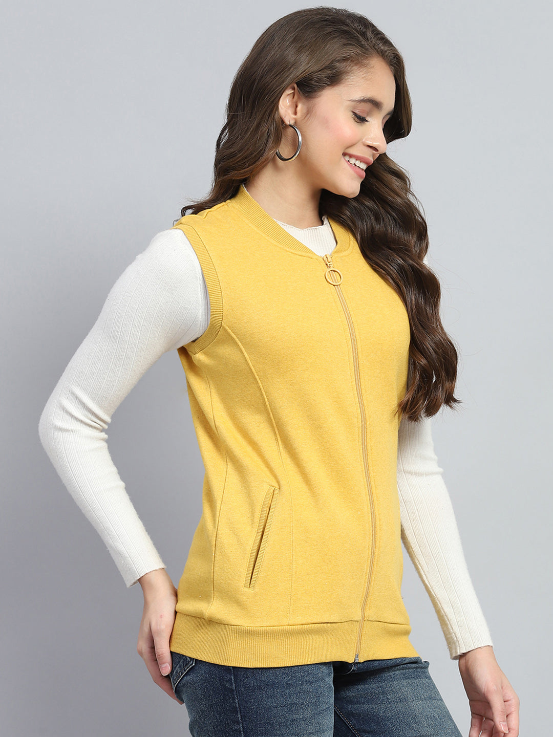 Women Yellow Solid Round Neck Sleeveless Sweatshirt