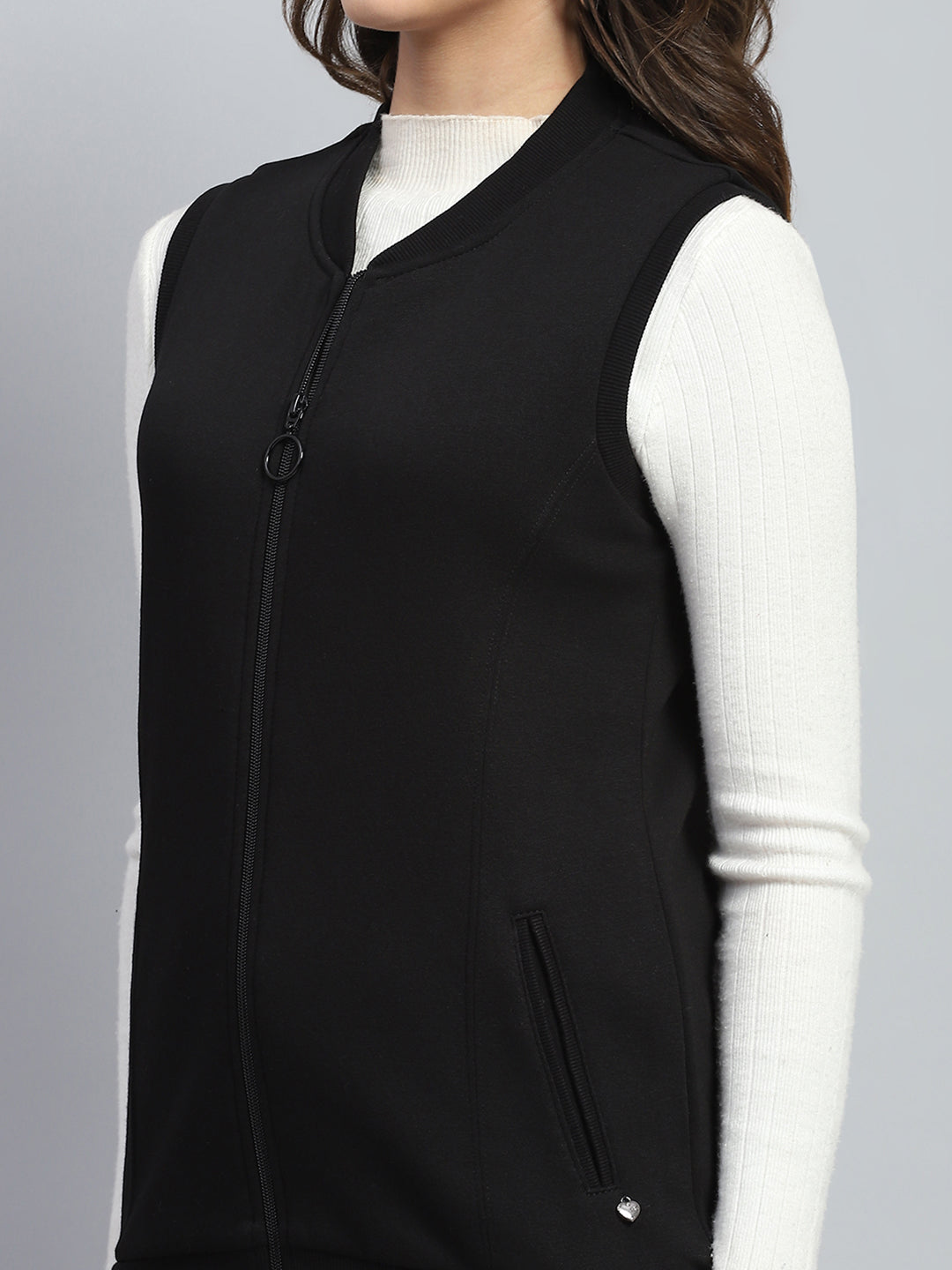 Women Black Solid Round Neck Sleeveless Sweatshirt