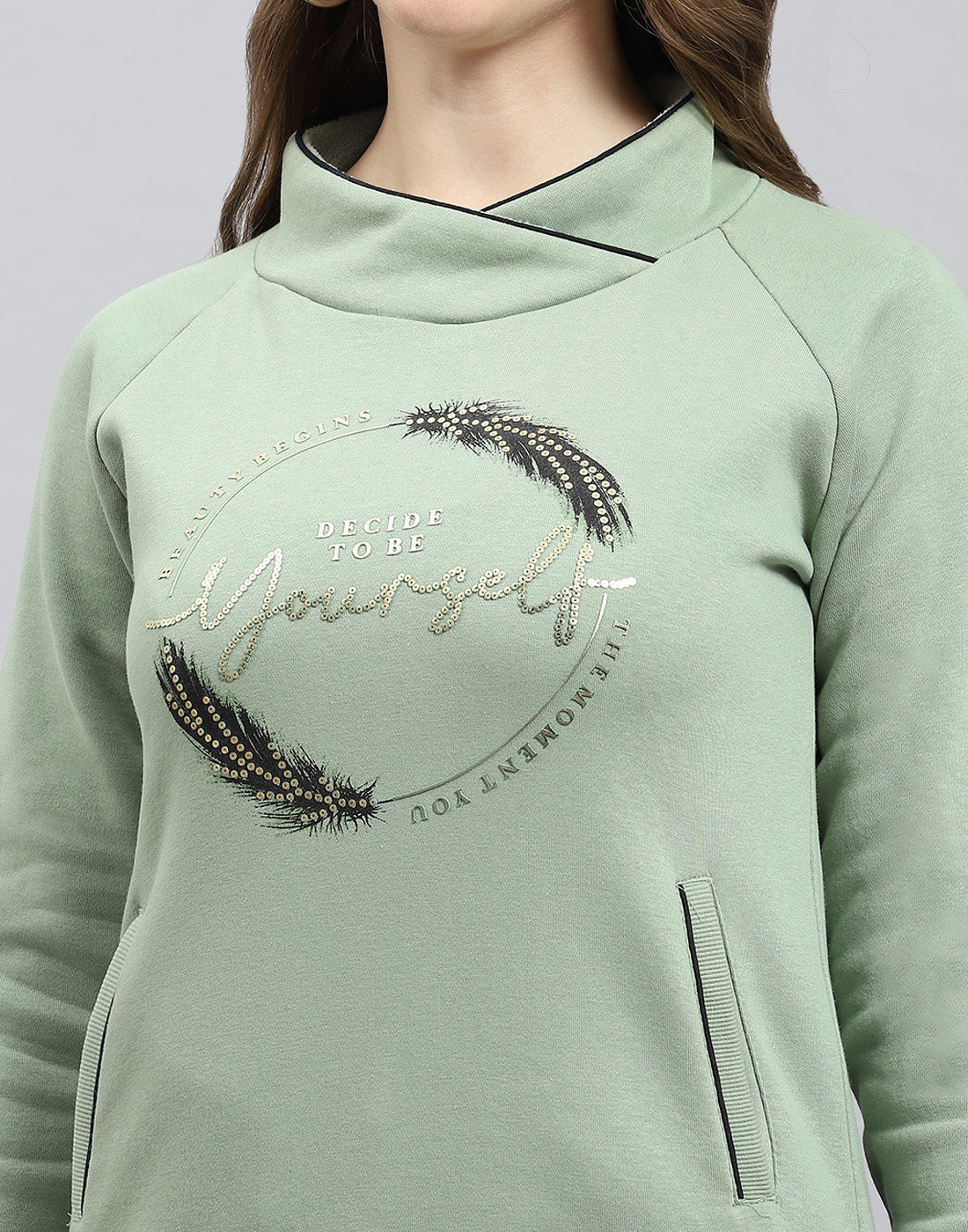 Women Olive Printed Round Neck Full Sleeve Sweatshirt