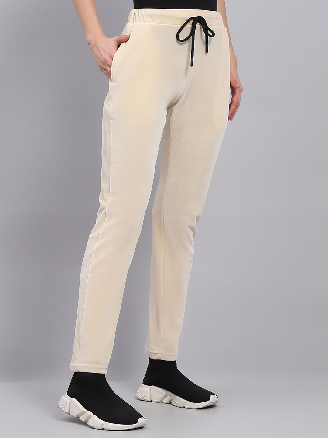 Women Beige Solid Regular Fit Lower