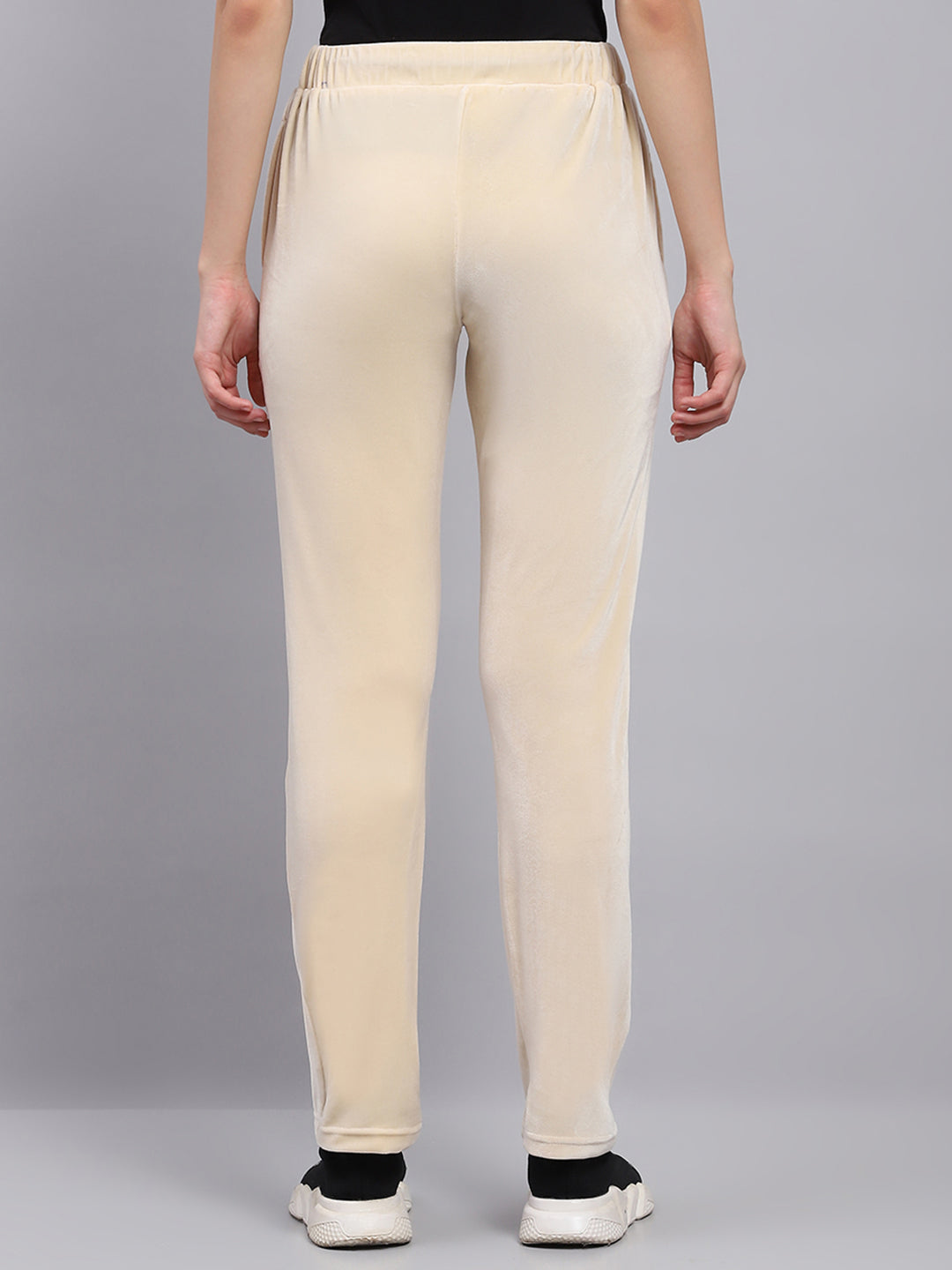 Women Beige Solid Regular Fit Lower