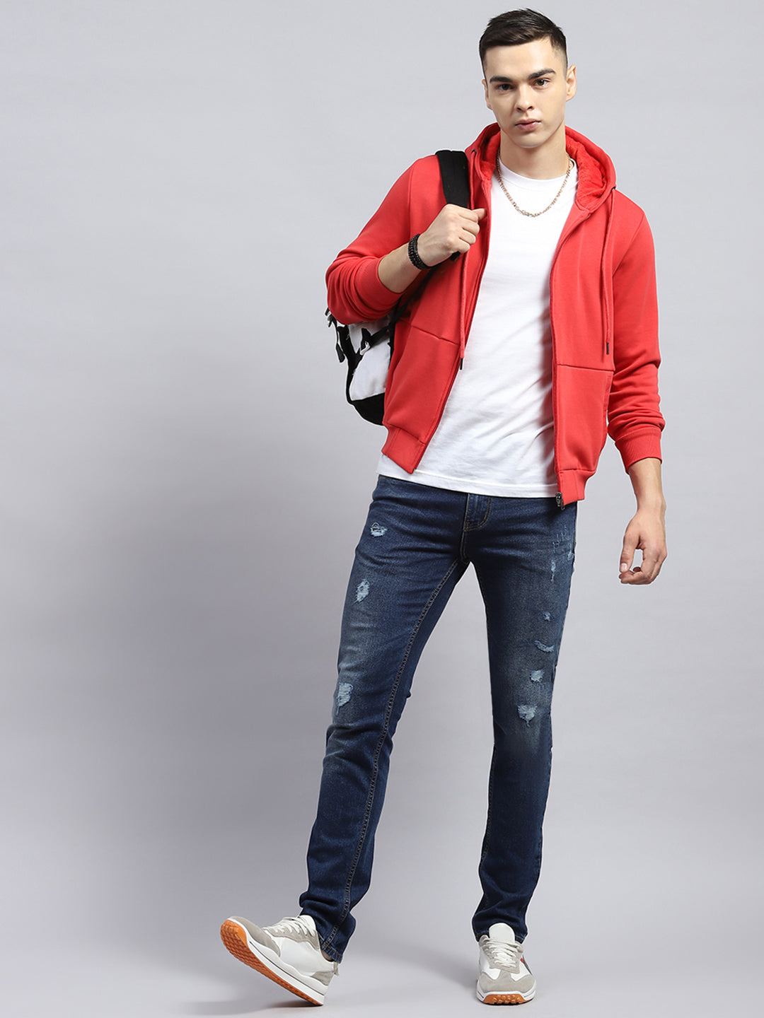 Men Coral Solid Hooded Full Sleeve Sweatshirt