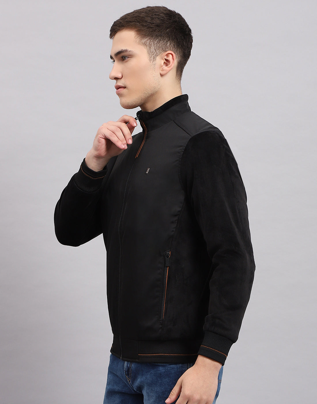 Men Black Solid Mock Neck Sleeveless Jacket