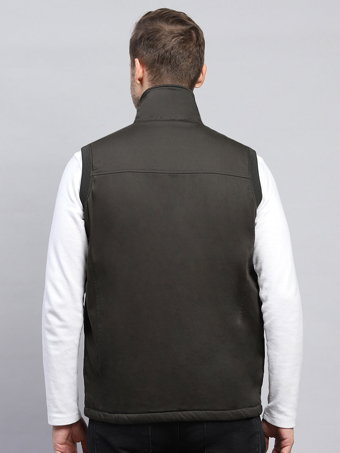 Men Olive Solid Collar Sleeveless Jacket