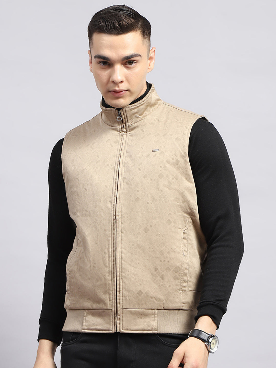 Men Beige Printed Mock Neck Sleeveless Jacket