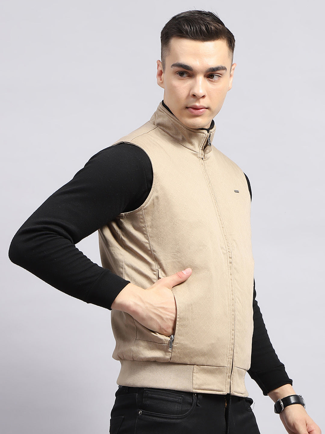 Men Beige Printed Mock Neck Sleeveless Jacket