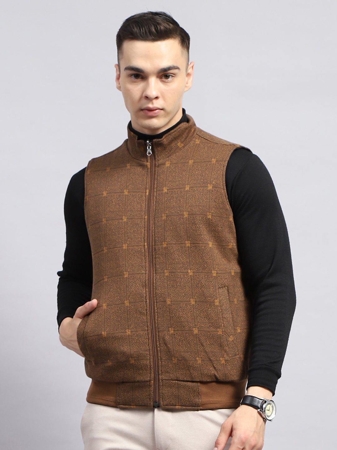 Men Black & Brown Self Design Mock Neck Sleeveless Reversible Jacket