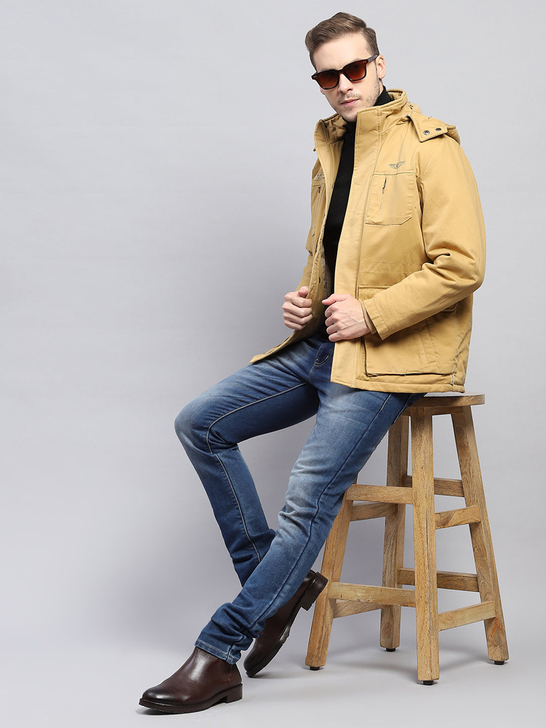 Men Mustard Solid Detachable Hood Full Sleeve Jacket